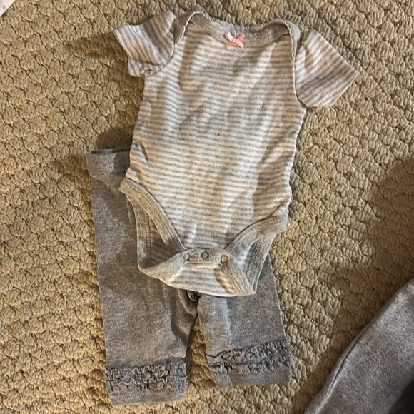 Newborn bundle - Picture 3 of 11